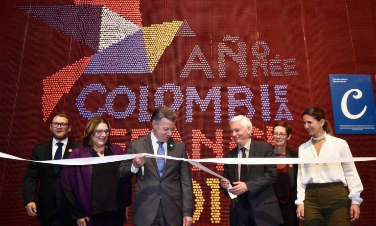 Niños colombianos ya leen 3,2 libros por año en promedio