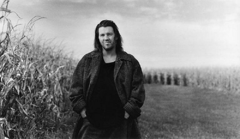 El método de escritura de David Foster Wallace: «un hombre de cinco borradores»