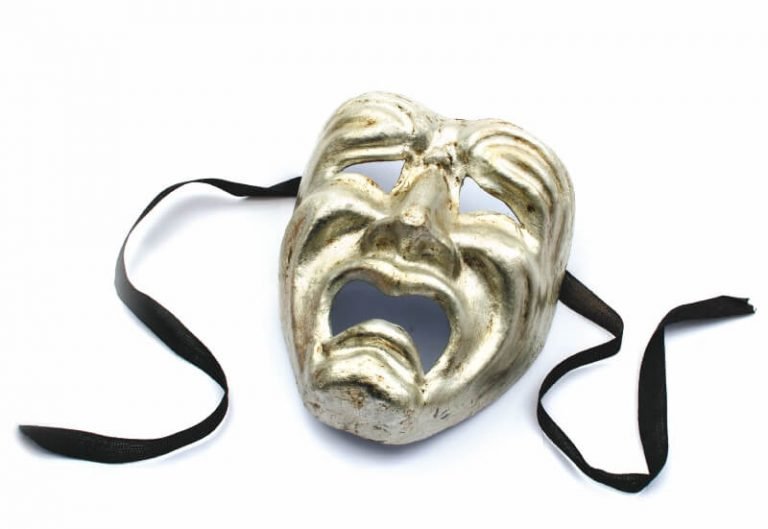 Actores cuestionan “las ayudas” del Gobierno por Covid-19