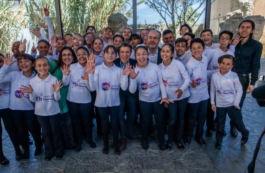 La palabra era paz: Alcaldesa en el lanzamiento del Coro Hijas e Hijos de la Paz