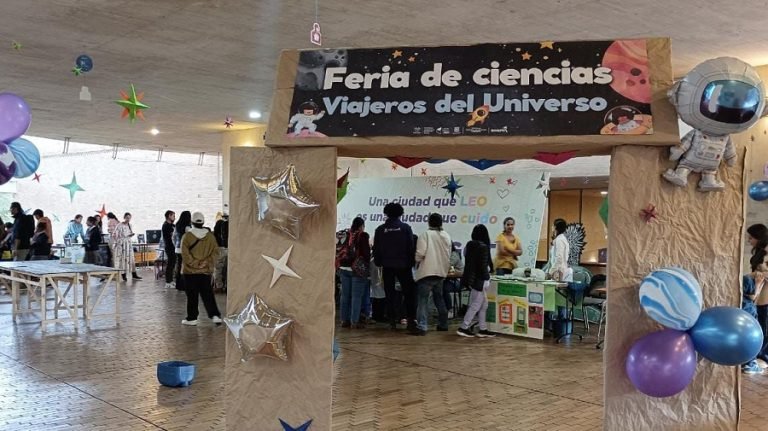 Únete al Club de ciencia de la Biblioteca Pública Virgilio Barco