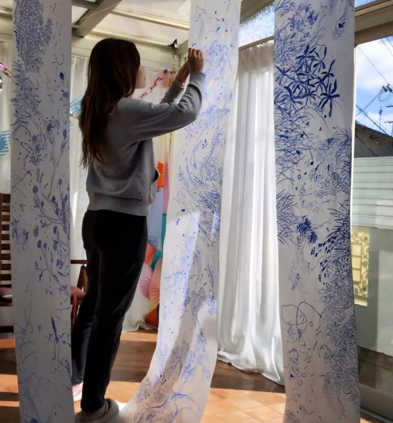 Explorando las profundidades de la realidad y el medio ambiente: la trascendental obra de Yura Kim