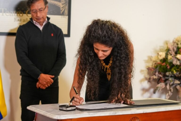 Yannai Kadamani Fonrodona, nueva ministra de las Culturas, las Artes y los Saberes