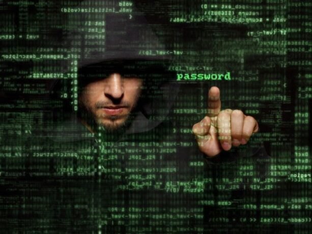 Cultura hacker y acceso libre al conocimiento: entre la utopía del código abierto y la distopía del control total