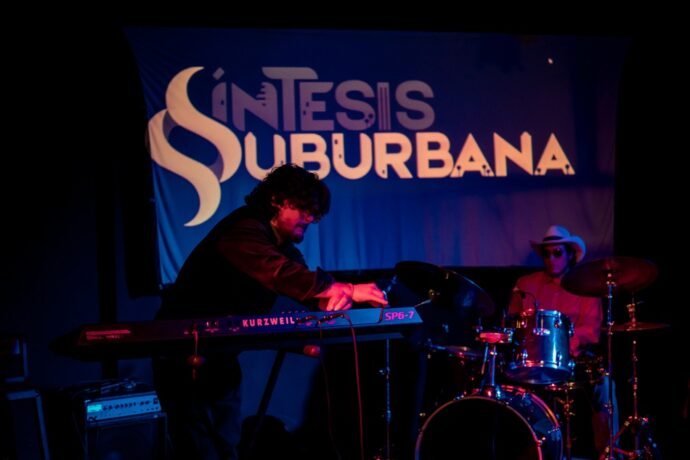 Síntesis Suburbana lanza “Animales”: una explosión sonora que conecta con nuestra esencia más profunda
