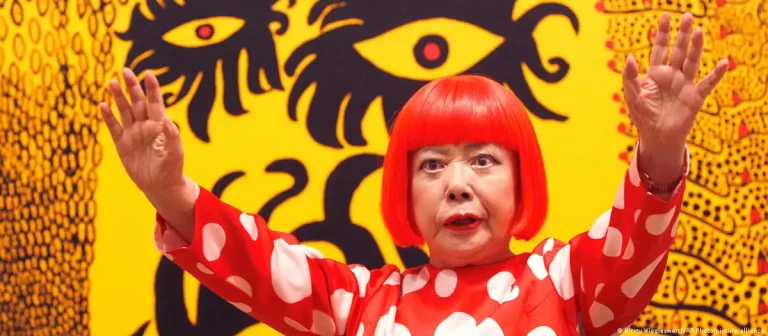 Yayoi Kusama: una superestrella y el arte como refugio