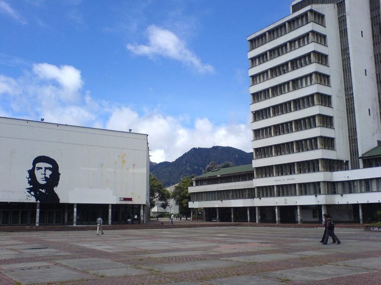 Plaza_Che,_Bogotá