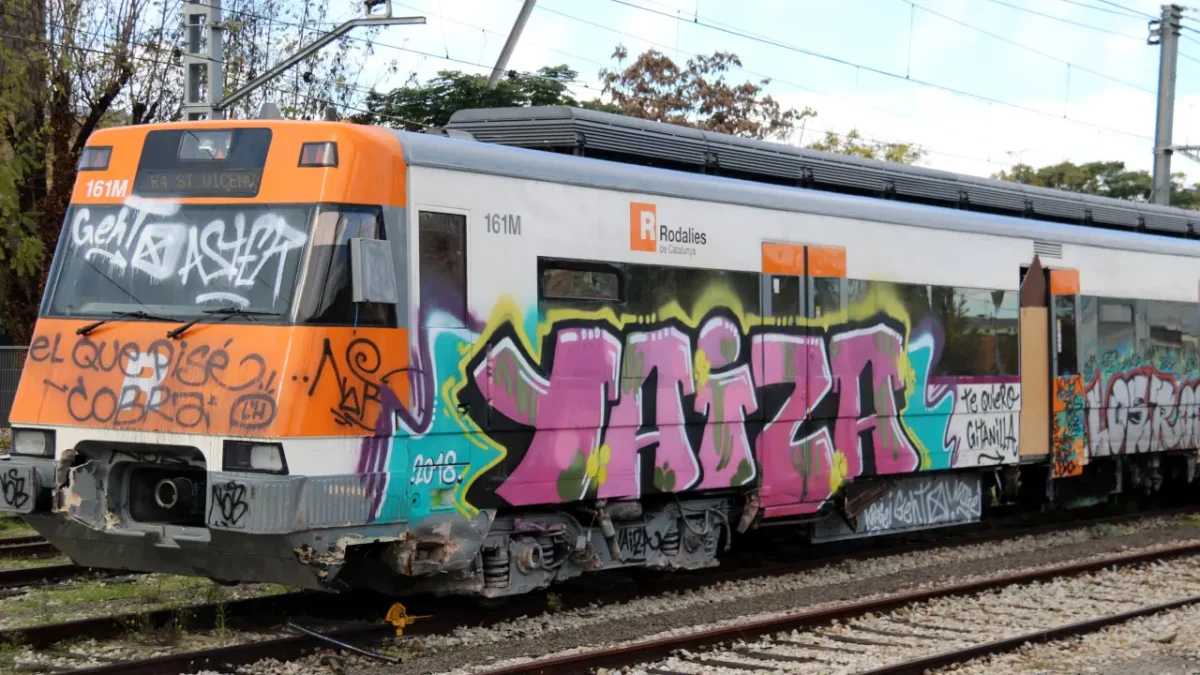 grafitis-renfe
