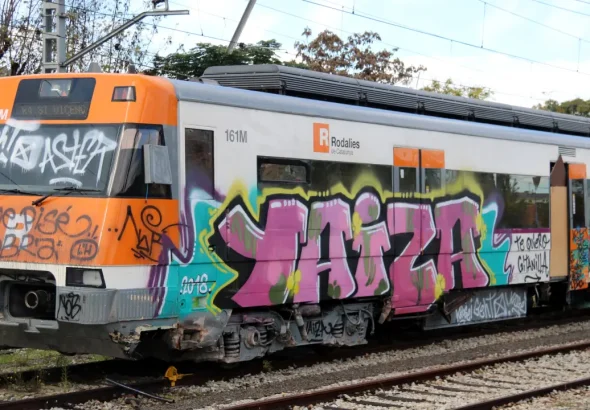 grafitis-renfe